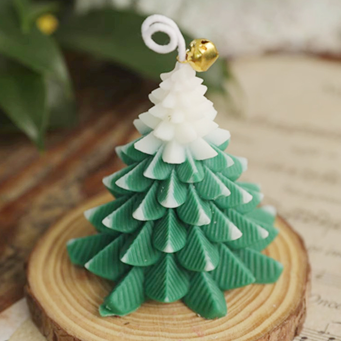 Christmas Tree Shaped Decorative Scented Candle