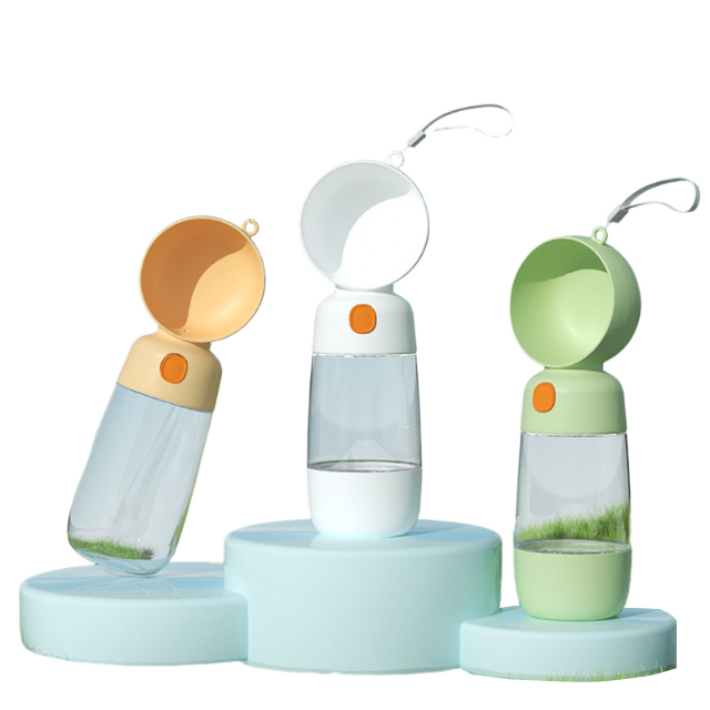 Two-in-one Pet Travel Cup For Drinking Water and Food Storage
