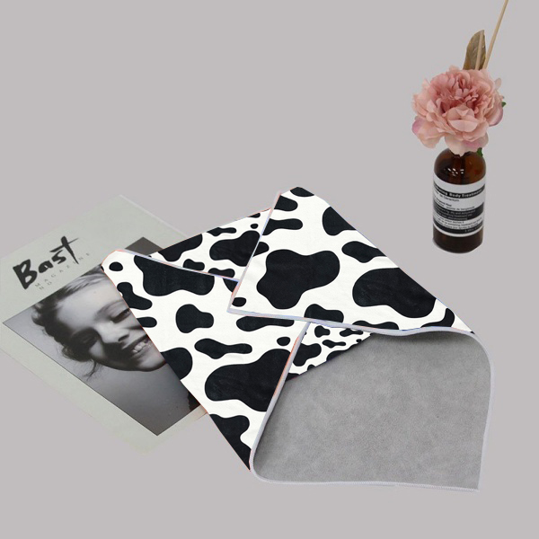 Micrfiber Self Adhesive Magic Cloth For Cosmetic Storage