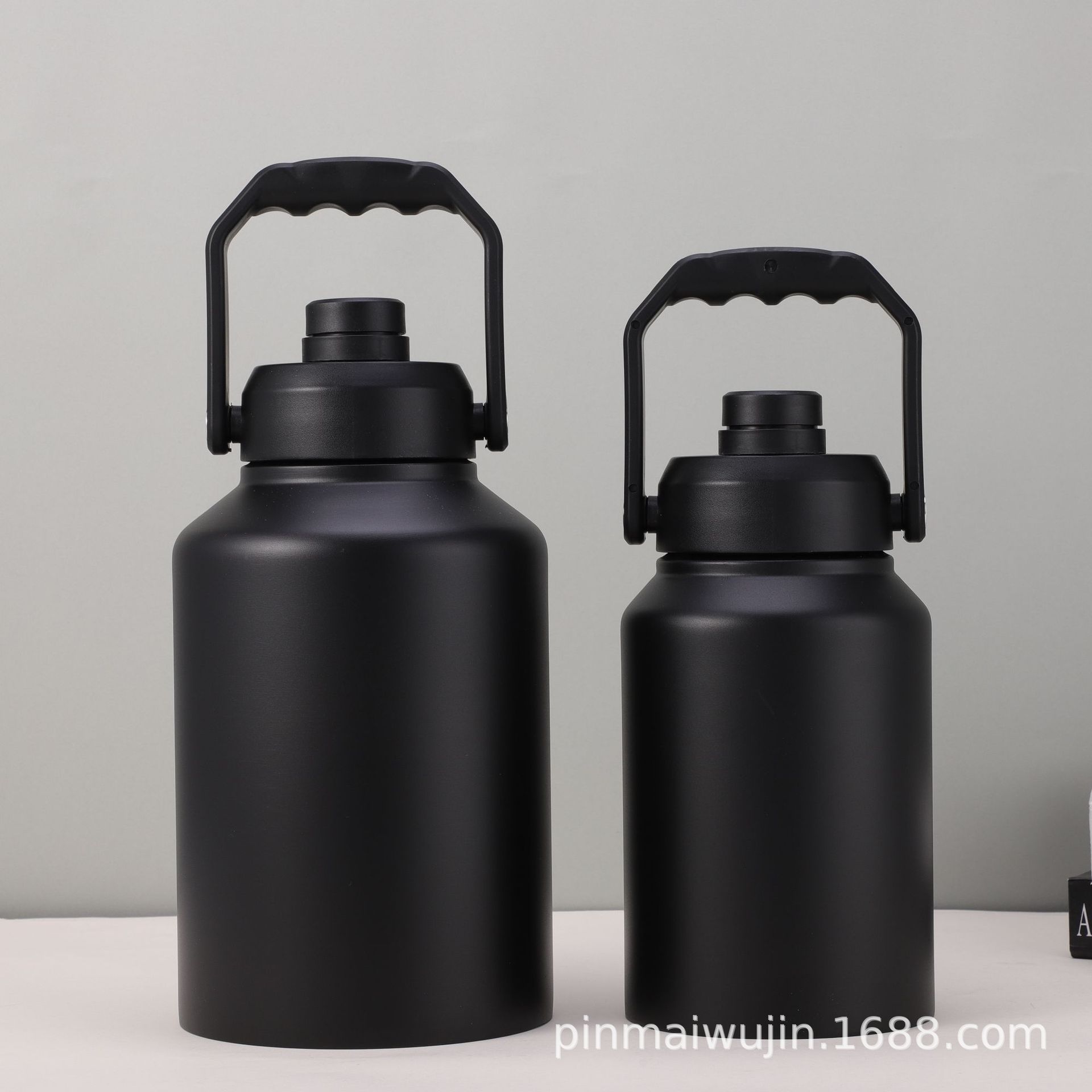 64oz Insulated Stainless Steel Outdoor Travel Jug Ice Bucket