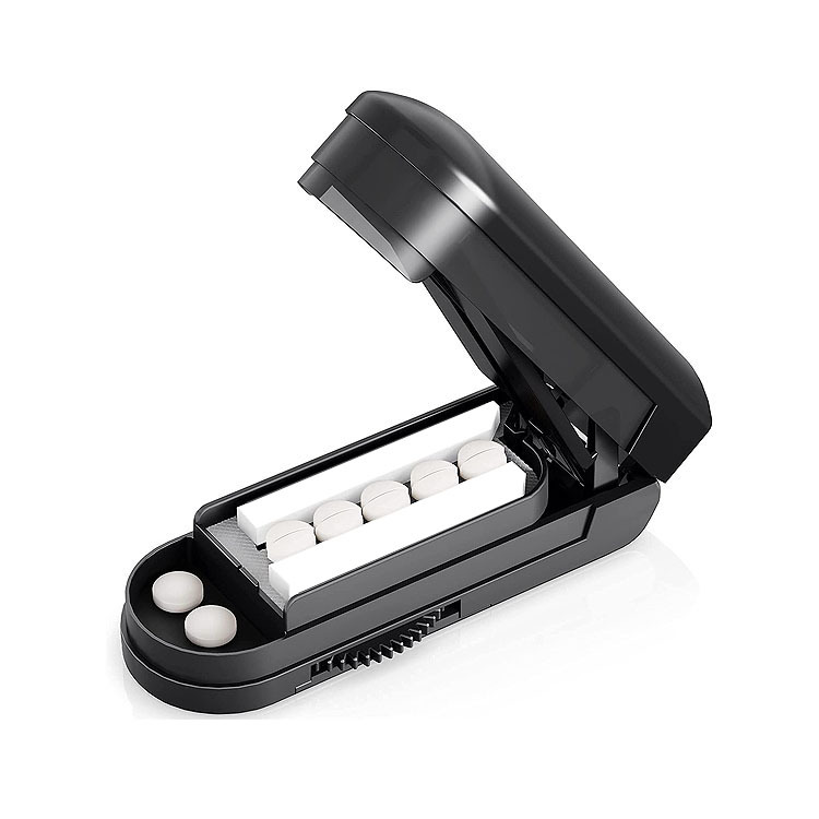 Multi-piece Clamshell Pill Cutter