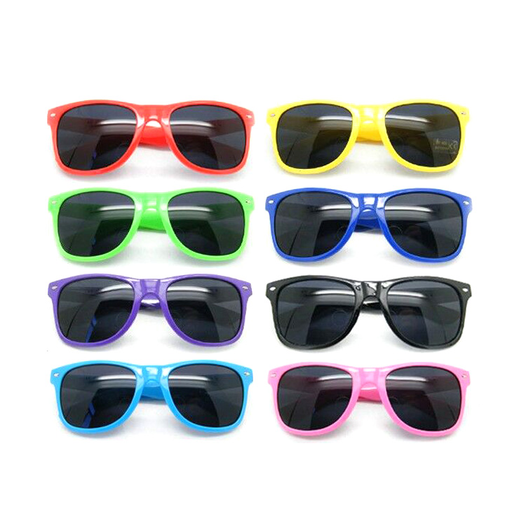  Customized Logo Printed Solid Color Sunglasses
